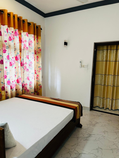 Bedroom 2, Silva's Residence, Negombo