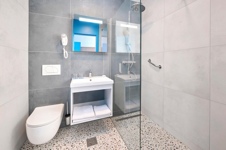 Bathroom 4, Aminess Magal Hotel (ex. Hotel Beli Kamik), Omišalj