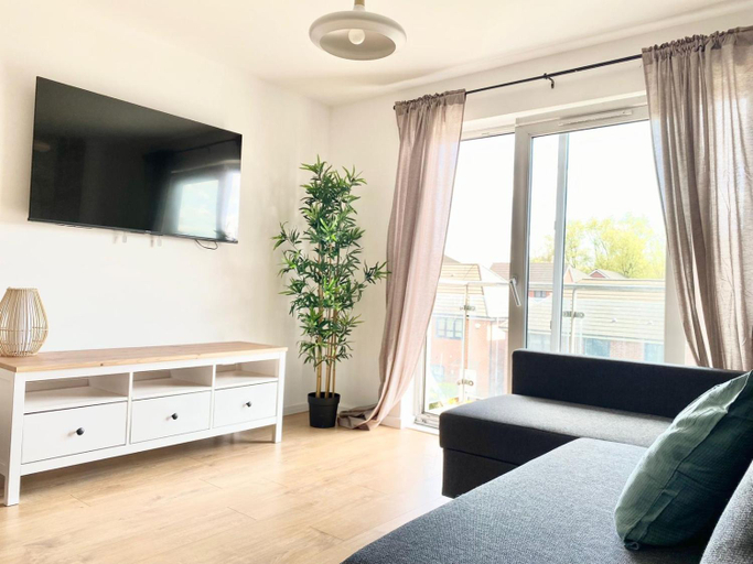 4, Fresh Private Rooms in Shared 2 Bed Flat Camp Street, Manchester