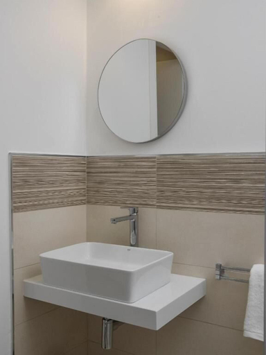 Bathroom, Liola Cefalu, Palermo
