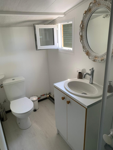 Bathroom 3, les petits chalets de DUDU, Ardèche