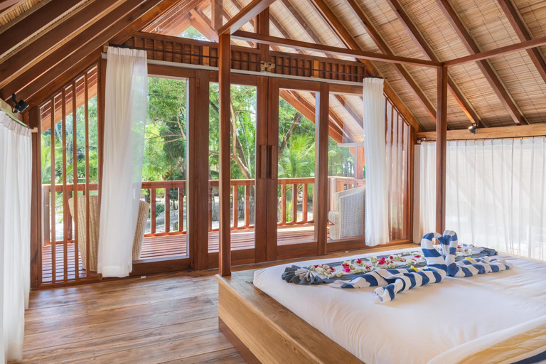 Bedroom 3, Saronde Island Resort Blue Bay Divers, North Gorontalo