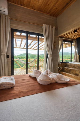 Bedroom 2, Sertao do Luar, Coronel José Dias