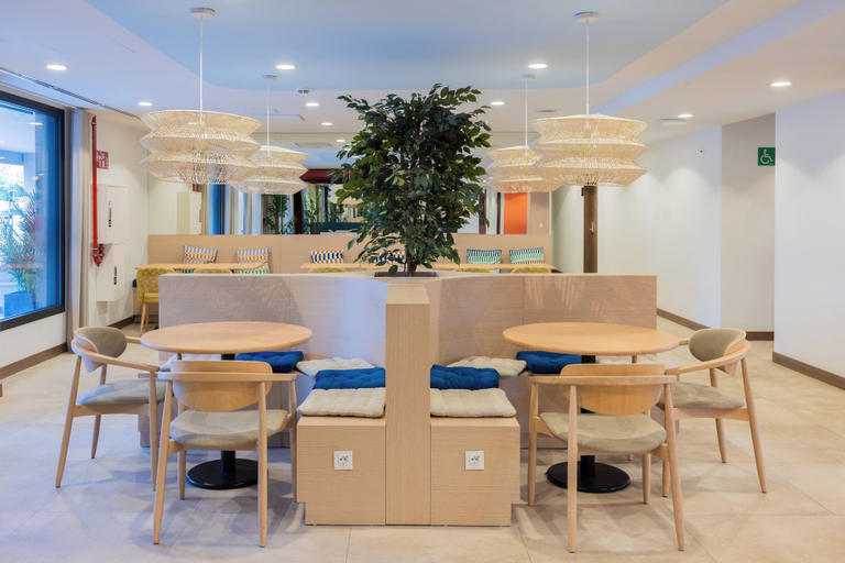 Dining 4, Stephouse Pozuelo Europa, Madrid
