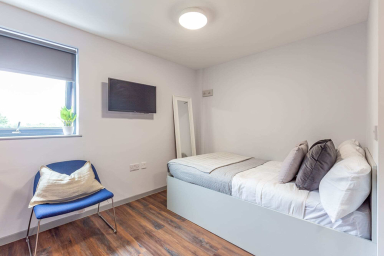 Room 4, Student Only Marshall Court, Newcastle upon Tyne
