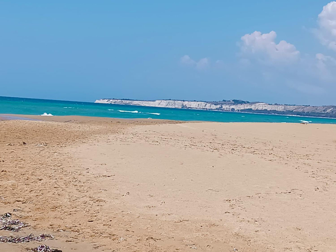 Others 5, La Maison, Agrigento