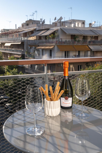 Food & Drinks 5, Strefi Hill Suites, Attica