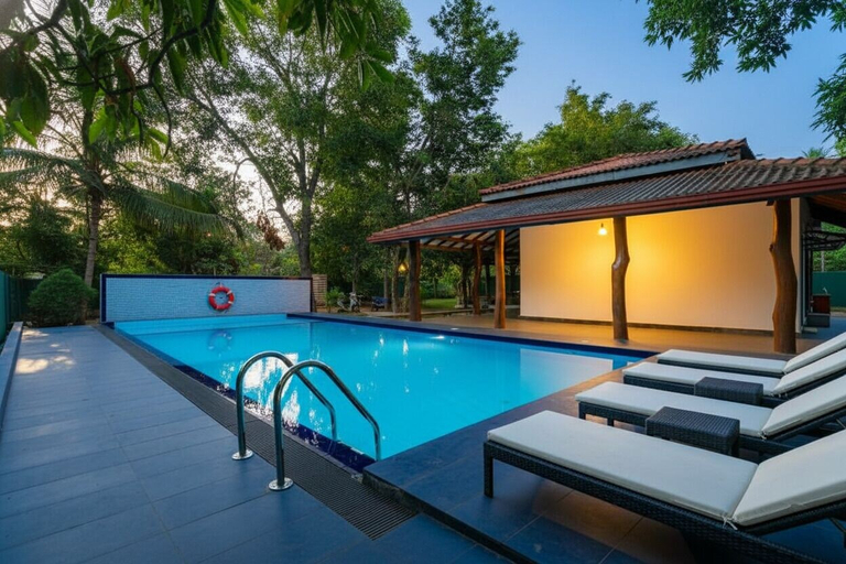 Pool 2, Kingfisher Resort & Retreat - Sigiriya, Dambulla