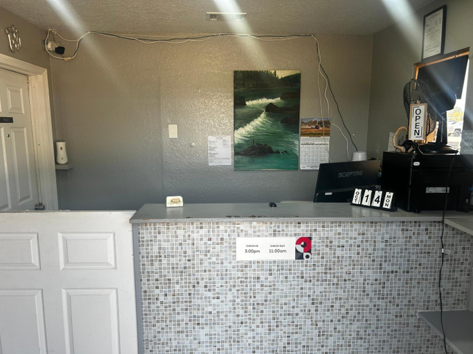 Public Area 3, Coachman's Inn & Suites, Scott