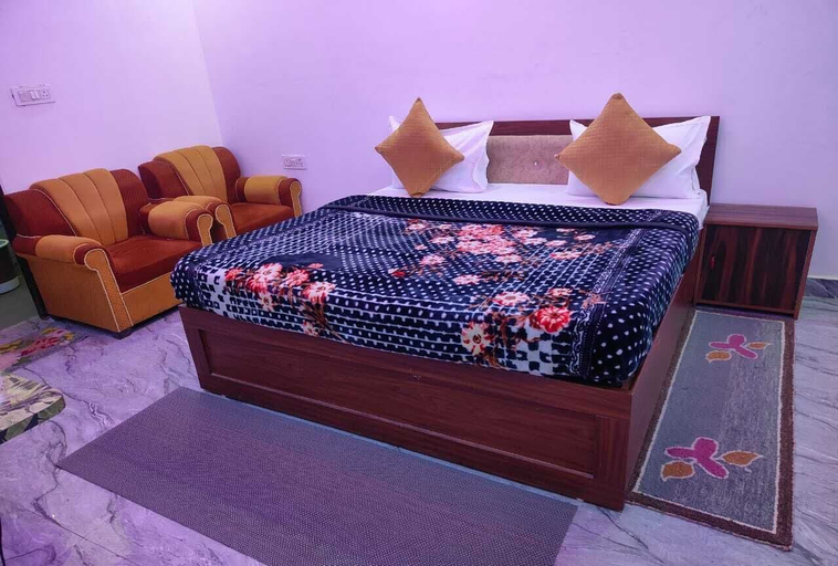 Room 3, Hotel Ramkesarrai Near Shri Ram Janmabhoomi Temple, Ayodhya, Faizabad