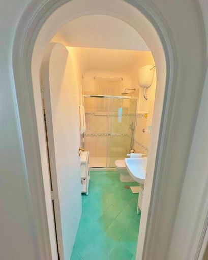 Bathroom, Villa Azul, Napoli