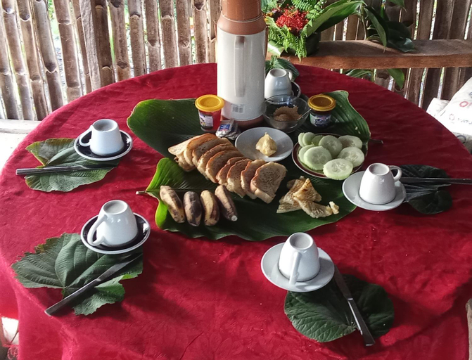 Food & Drinks 3, Tanna Lava View Bungalows, Whitesands