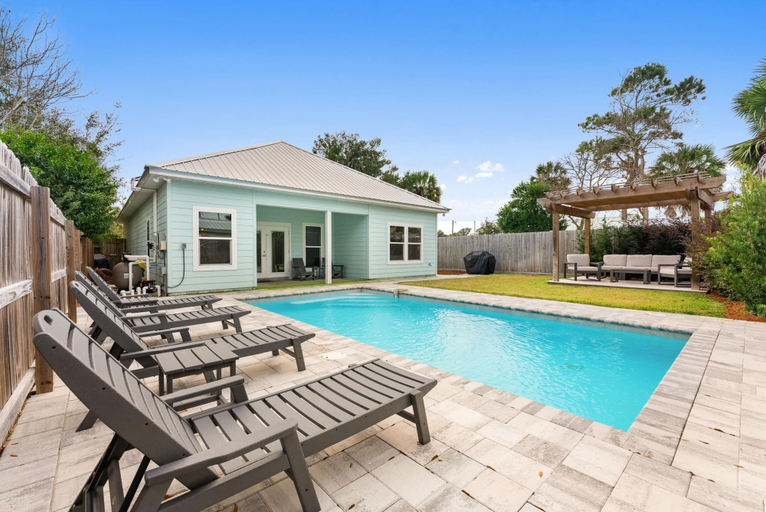 Primary image, Beach House - Sunny Sands, Bay