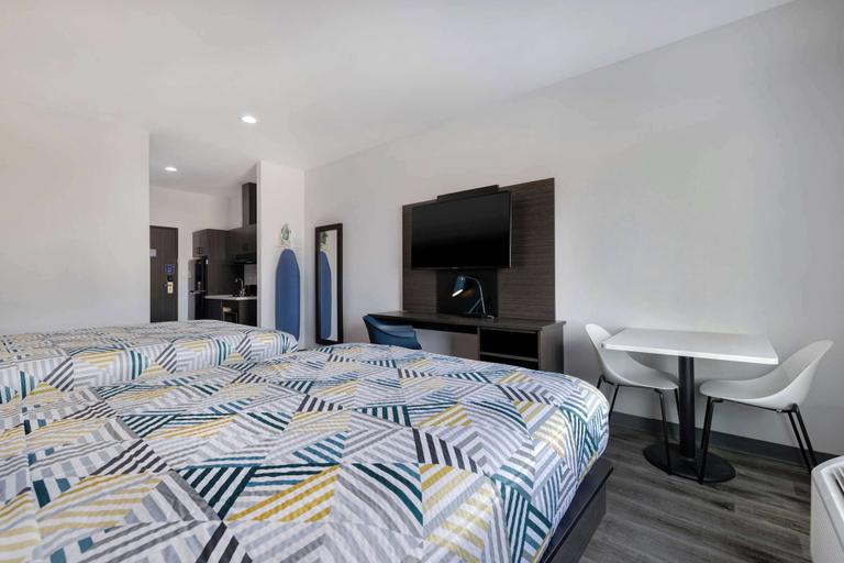 Bedroom 3, Studio 6 Katy, TX – Energy Corridor, Houston