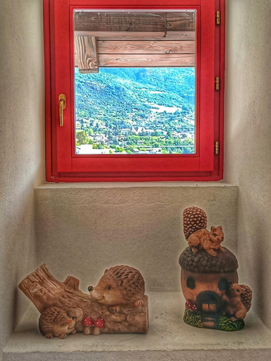 Others 5, Liberty House Alps, Aosta