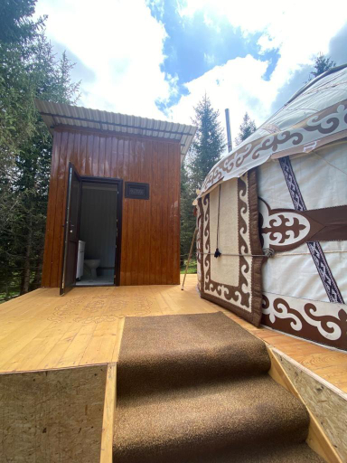 Others 2, Yurty Mc yurt, Djety-Oguz