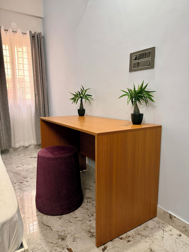Others, C Suites - Town Centre, Pune