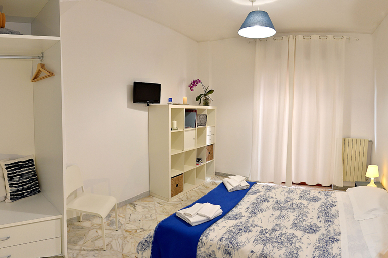 Bedroom 2, Tizi Apartments Corso, Salerno