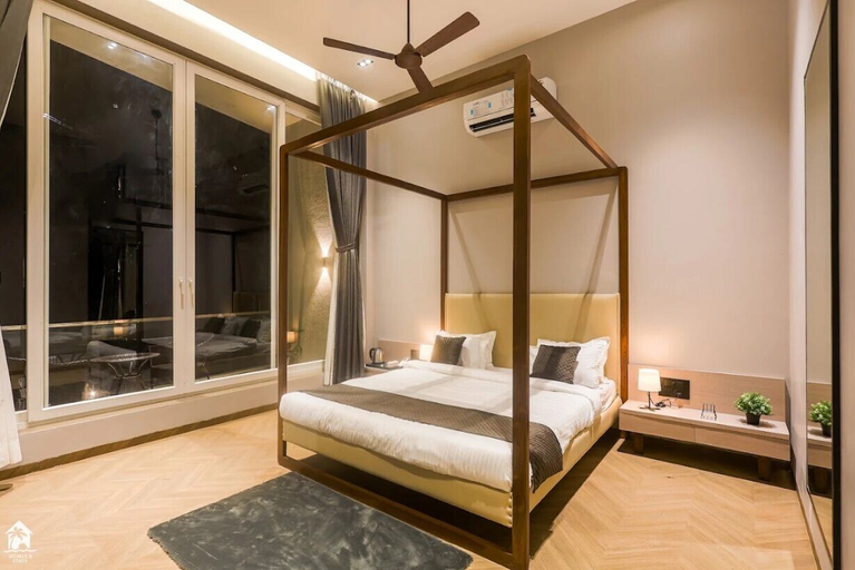 Room 4, Suruchi Villa by Soumil's Stays, Raigarh
