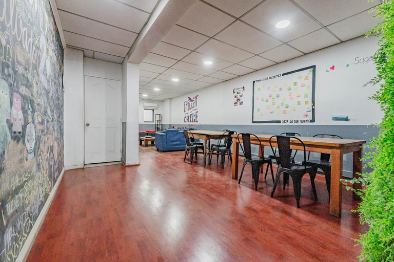 Food & Drinks, Habitacion en Providencia - Metro Salvador, Santiago