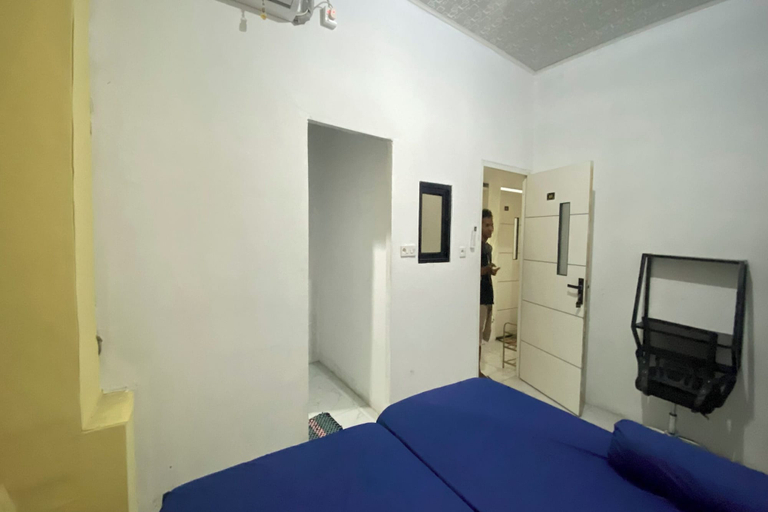 Room 5, OYO 95038 Khanza Stay, Semarang