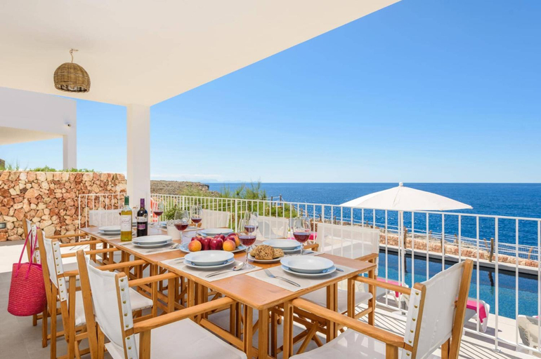 Food & Drinks, Villa Aguamarina by Villa Plus, Baleares