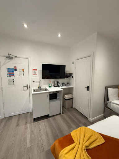 Others 5, Araan House Hotel -Families and Couples Only, Blackpool