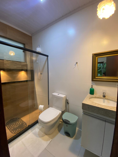 Bathroom 2, LEGATUM POUSADA - Prox a BR 101 e Partage Shopping, Campos