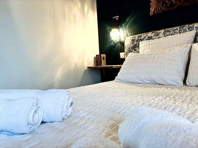 Bedroom 2, Bisquine et Reder Mor, Finistère