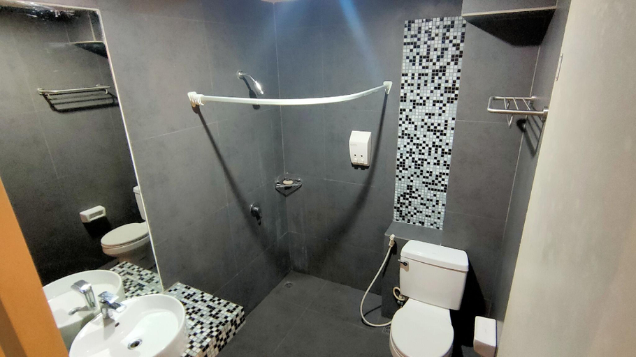 Bathroom, View Dee Airport Residence, Lat Krabang
