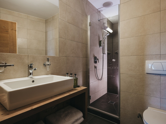 Bathroom 3, VAYA Terrazena Serfaus, Landeck