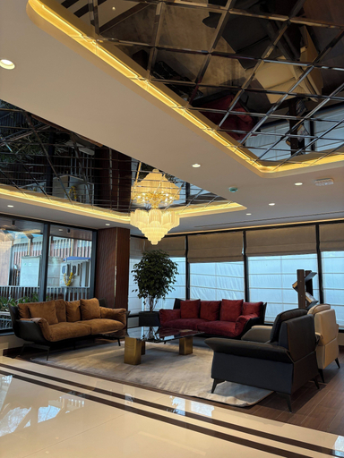 Lobby 3, Zipp Hotel Rosalba, Bangalore