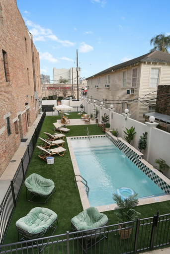 Pool 5, The Gisele - 4BR 3BA for 8 with Pool, Orleans