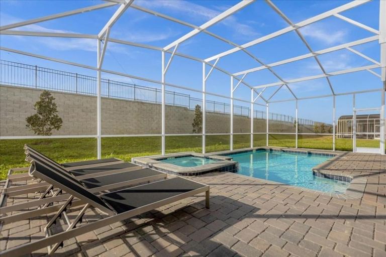Sport & Beauty 2, Bedroom 5 Bathroom Champions Gate 9168 SH, Osceola