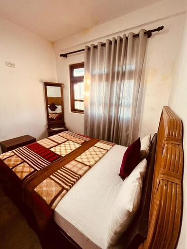 Room 2, The Budget White House Nuwaraelliya, Nuwara Eliya