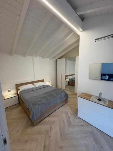 Bedroom 2, SWEET HOME, Bergamo