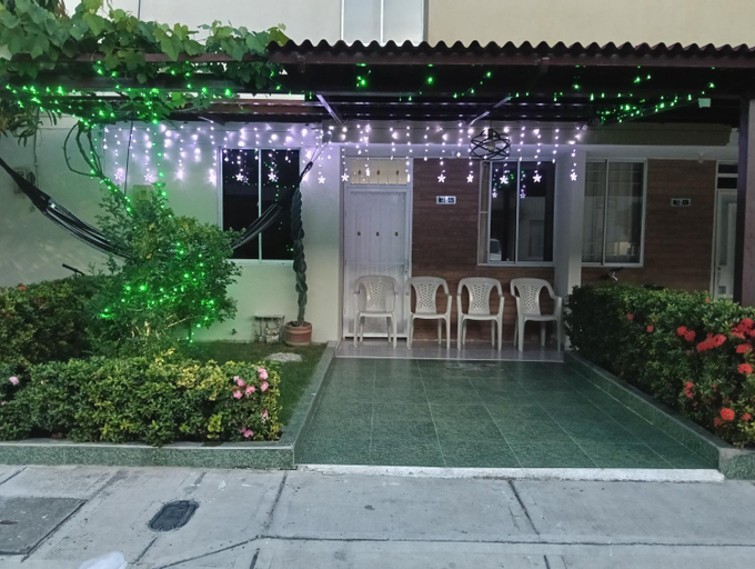 2, Casa en Santa Marta, Santa Marta (Dist. Esp.)