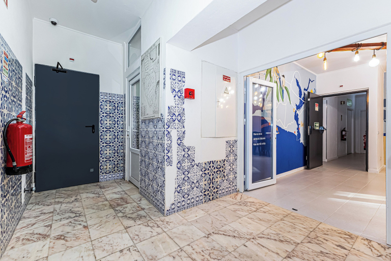 Hallway 5, Arbutus Bed & Bar, Portimão