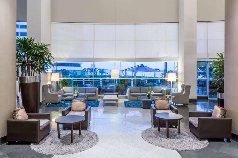 Public Area 4, Wyndham Guayaquil Puerto Santa Ana, Guayaquil