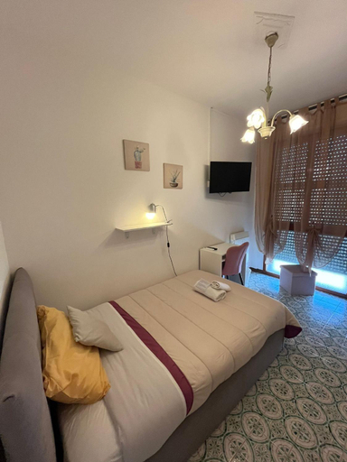 Bedroom 3, B&B L'Orchidea, Pisa