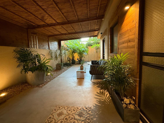 Others 5, Sera Suites