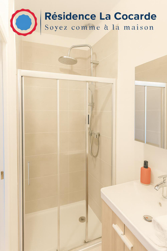 Bathroom 2, Residence La Cocarde, Suites type Appartements, Cher