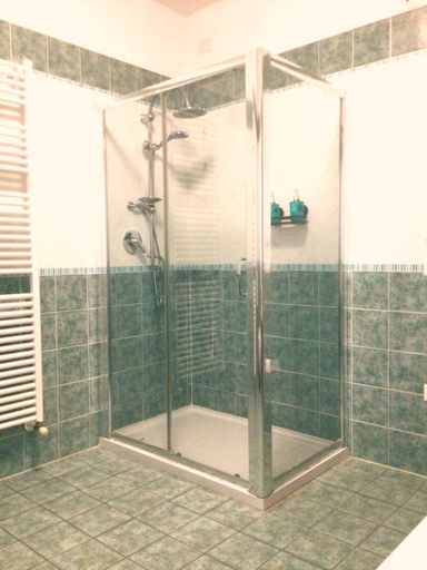 Bathroom, Sunny House Fourteen, Cagliari