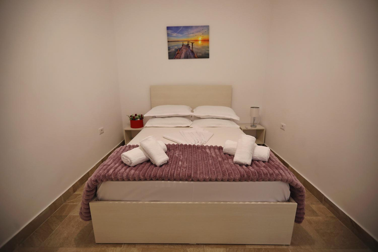 Bedroom 3, Casa Selina, Corbu