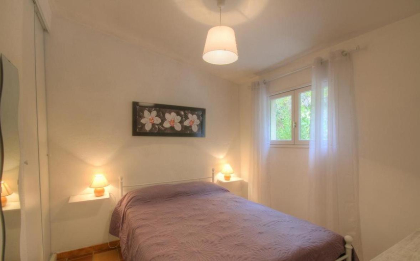 Bedroom 2, L'AMANDIER -LE FIGUIER-LES LAURIERS ROSES, Corse-du-Sud