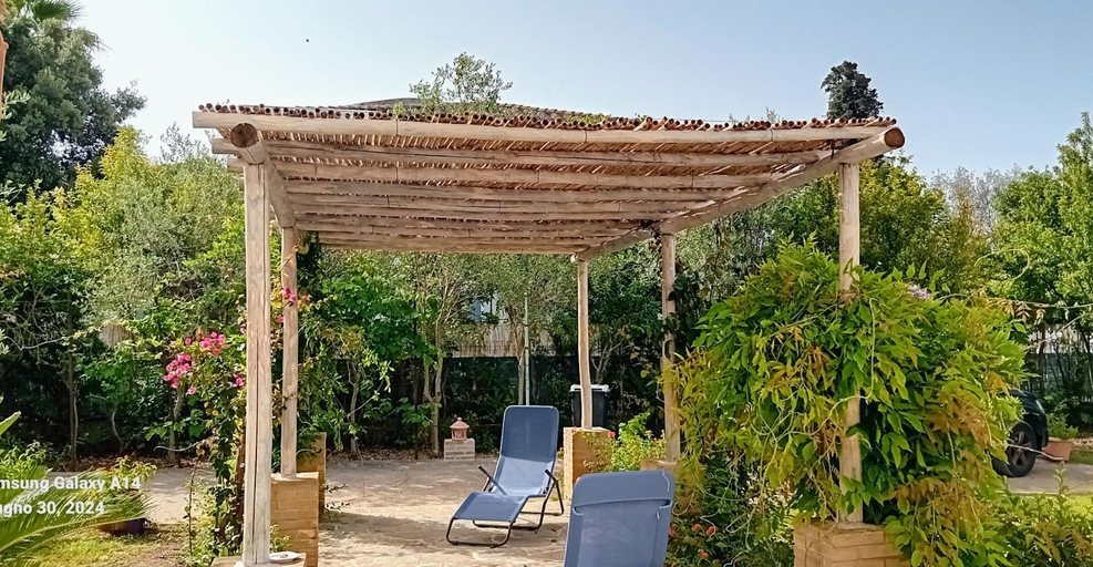 Exterior view 2, Sogno Mediterraneo Pula Sardegna villa a soli 300 mt dal mare, Cagliari