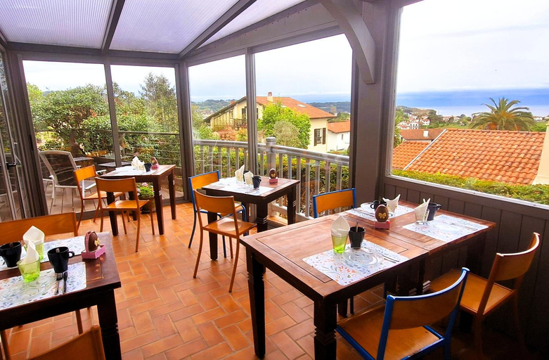 Food & Drinks 3, Casa Baia Hendaye, Pyrénées-Atlantiques