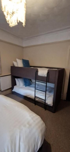 Room 2, Black Sheep Lodge, Gwynedd