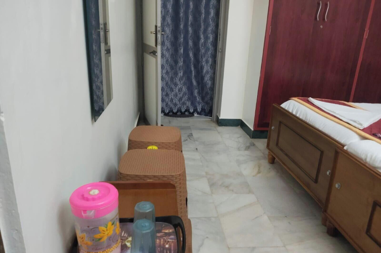 Room 5, Grand Sarvik, Tiruchirappalli