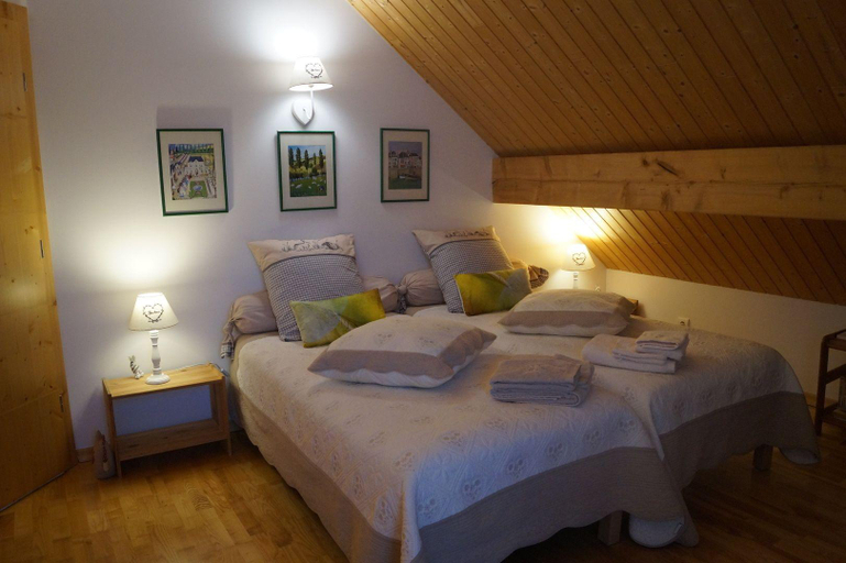 Bedroom, Chambres d'hotes Au Doubs Murmure, Doubs